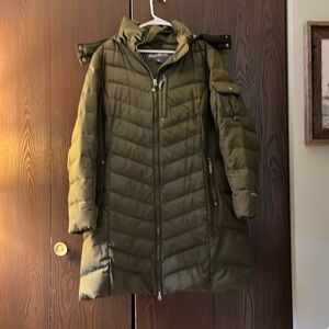 Eddie Bauer women’s Sun Valley Frost down 3/4 length parks. Size 1X